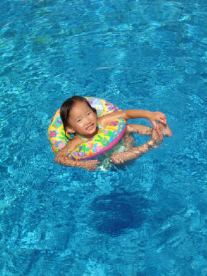 jadetubeswim.jpg